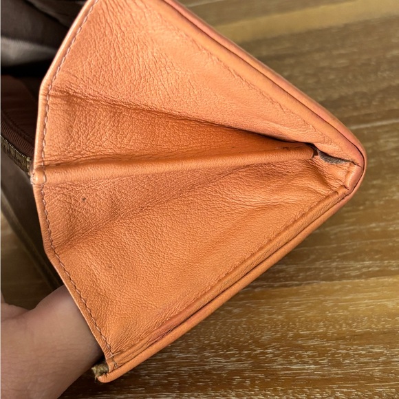 See By Chloe Wallet - Picture 11 of 16